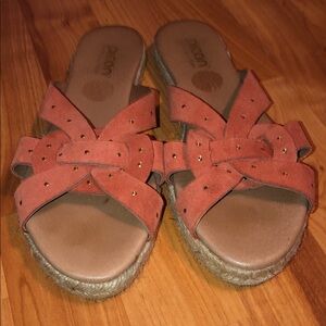 Picon Handmade in Spain Leather Slip On Espadrille Sandal Size 8.